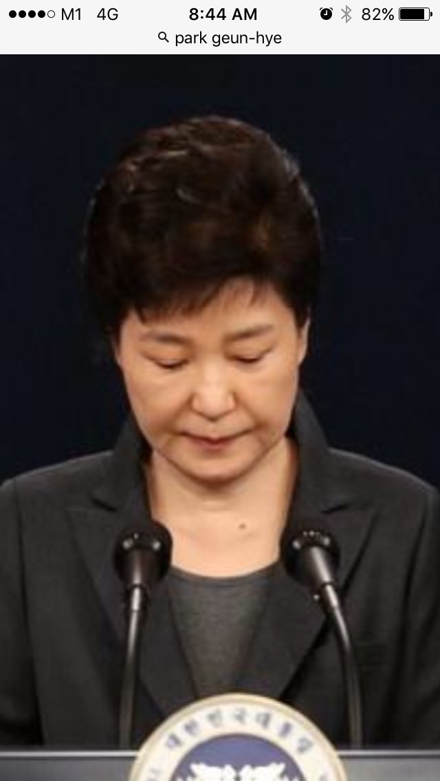 MartinSoong's tweet photo. #SolitaryConfinement?: #JuneYoon - can #ParkGeunHye avoid exchanging BlueHouse for 6.5sq m cell? #Street 10a HK/SG. @Oriel_Morrison @CNBCi https://t.co/a8MM6bFzhr