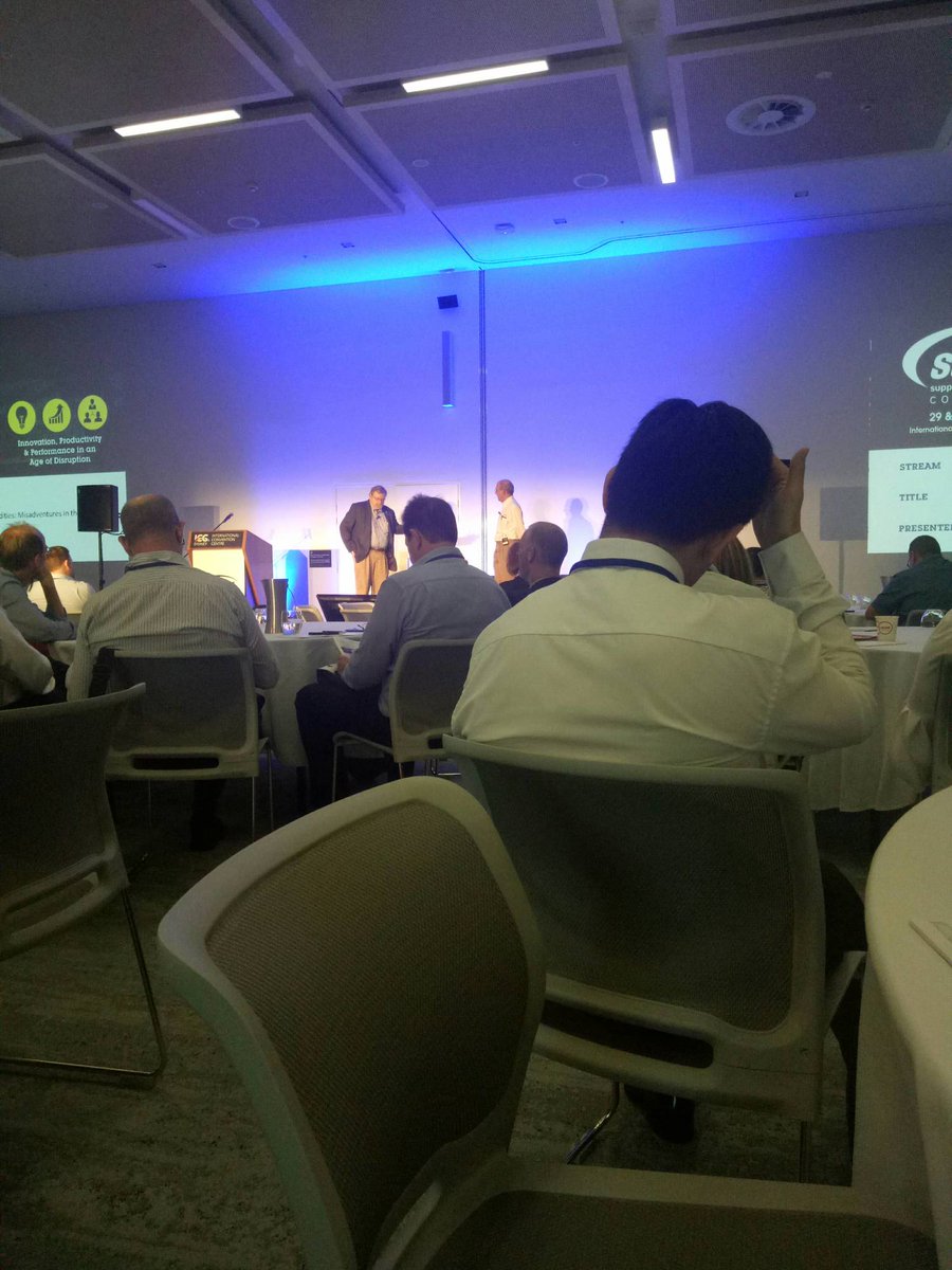 NathanGHarman's tweet image. Misadventures in the world of supply chain #smartconf2017 - crowd.cc/s/Hak4
