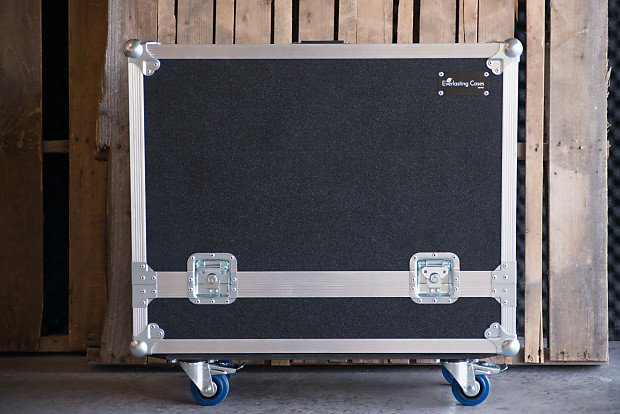 EverlastingCase's tweet photo. GET YOURS CUSTOM
#guitar #pedals #worshipgear #worshipguitar #Fender #Gibson #guitarists #geartalk #gearnerds #knowyourtone #cleantone #AMP https://t.co/oZymKRUZ3H