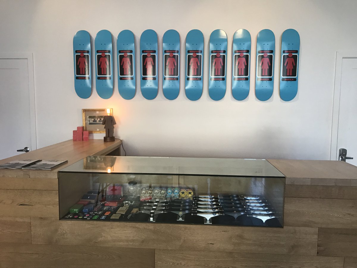 grizzlygriptape's tweet photo. Pick up a @andrewbrophy00 Pro Girl Board online or in-store &amp; receive FREE grip with your order. https://t.co/IPW3jwCMU5 https://t.co/yx6rSPCWfp