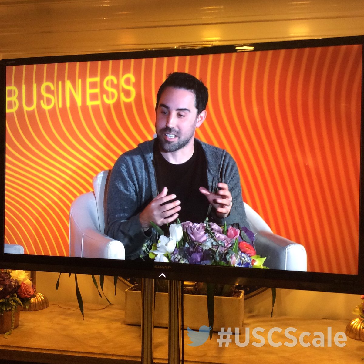 usc_msei's tweet photo. Thankful to hear from @riotgames co-founder @BrandonBeck at the #USCScale conference. #uscmsei #usc #startups #riotgames #entrepreneur https://t.co/Aev829DB2d