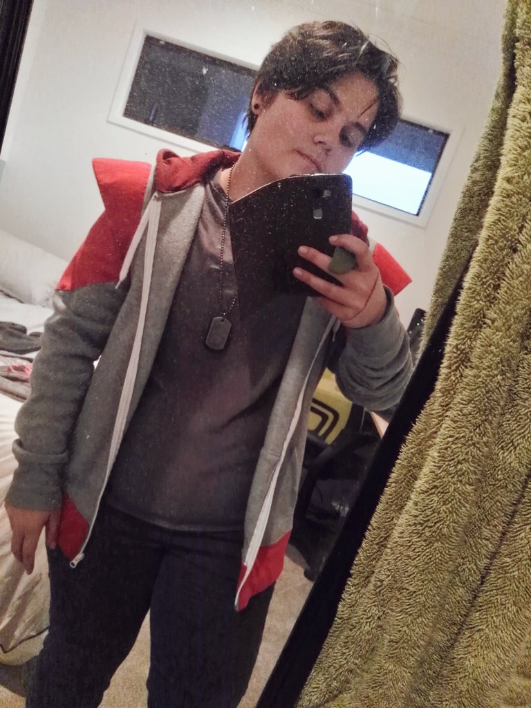 _KalesBug's tweet photo. I'm a non-binary, bee loving, bisexual artist and animator! 🐝🌾🌻
💖💜💙 #BiTwitter https://t.co/OYypNU4ODu