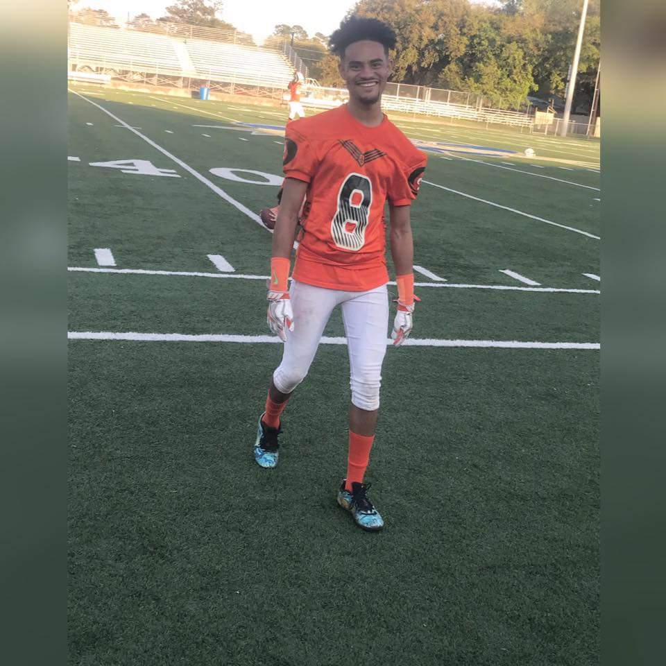 BayouHurricanes's tweet photo. Dione Robinson (CB) receiving interest from the SWAC. 
Hasn't allowed completion to a WR in 2017 , and a pair of int's. @DopeItsDeezy https://t.co/oJOzaHv95T