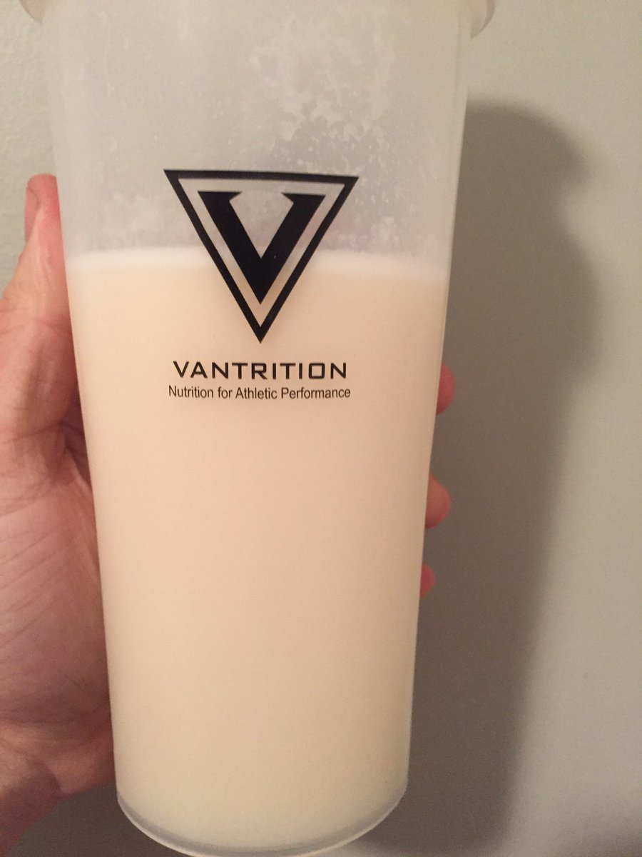 Sportzlabz's tweet photo. Make sure to #vanitrition And make sure to use the promo code #VSA100 to get 15% off your purchase. https://t.co/lgwU1SDstd