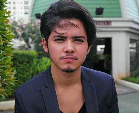 LisdaSyrf's tweet photo. Banyak perubahan dari bang ali.
Tambah ganteng. https://t.co/I8es4oqRW6