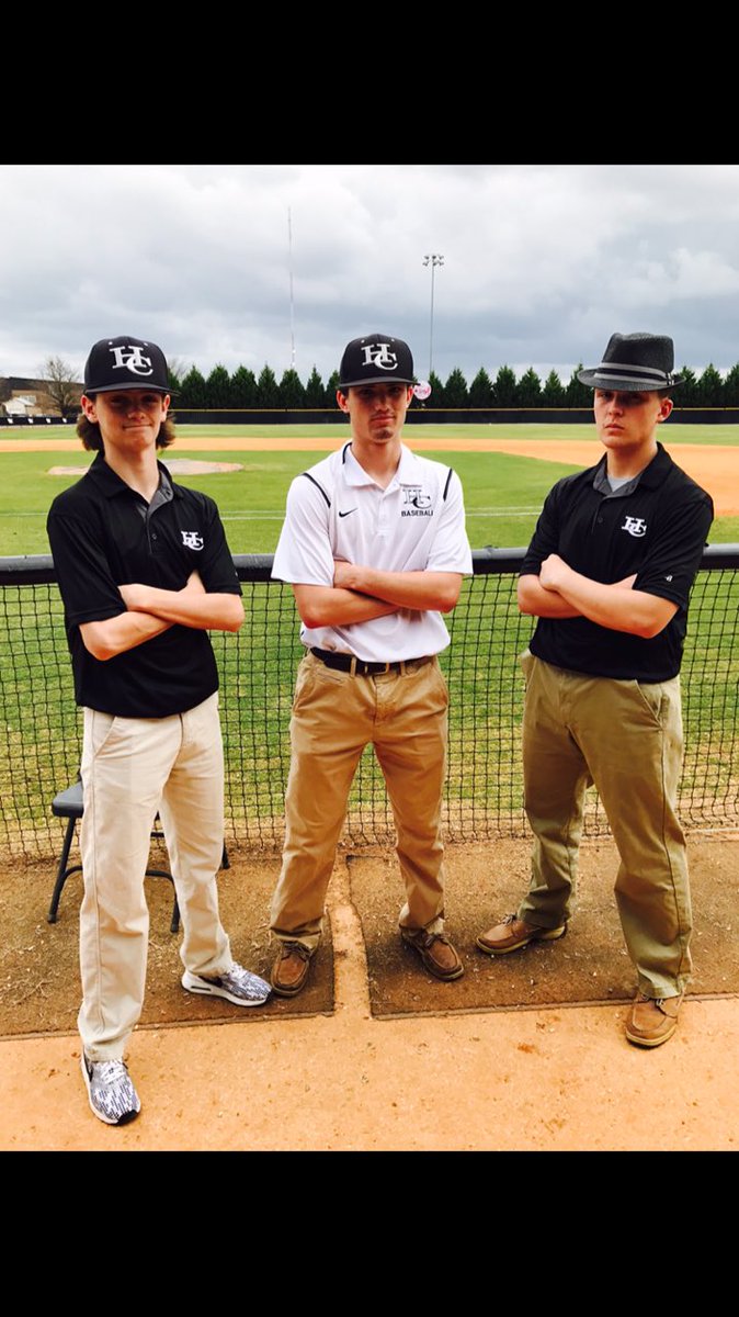 AlexPry16's tweet photo. 'twas a lit season with my boys⚾️🤘🏻💯 #visorup #visorjr #thefewtheproud @tjuicyy_ @ssnake__ @cj753357 @chamberjordan1 https://t.co/12iwo0x5vC