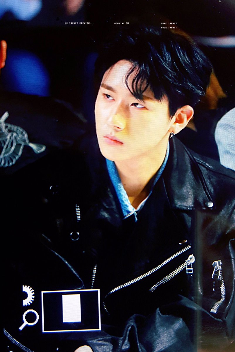 URIMPACT1996's tweet image. 170330 헤라서울패션위크
#아이엠 #창균 #IM #주헌 
#MONSTA_X #몬스타엑스 
#BEAUTIFUL #아름다워 
@OfficialMonstaX