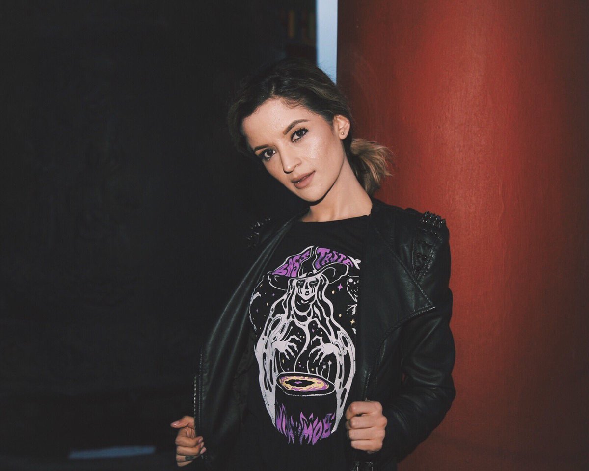 BassTasteRec's tweet photo. All these @BrujaMafia feels. Get your #WitchMob fix at https://t.co/MLE5t7CyPV and https://t.co/vaz1l56PSR 🔥🤘🏼 https://t.co/acg7sH4VPy