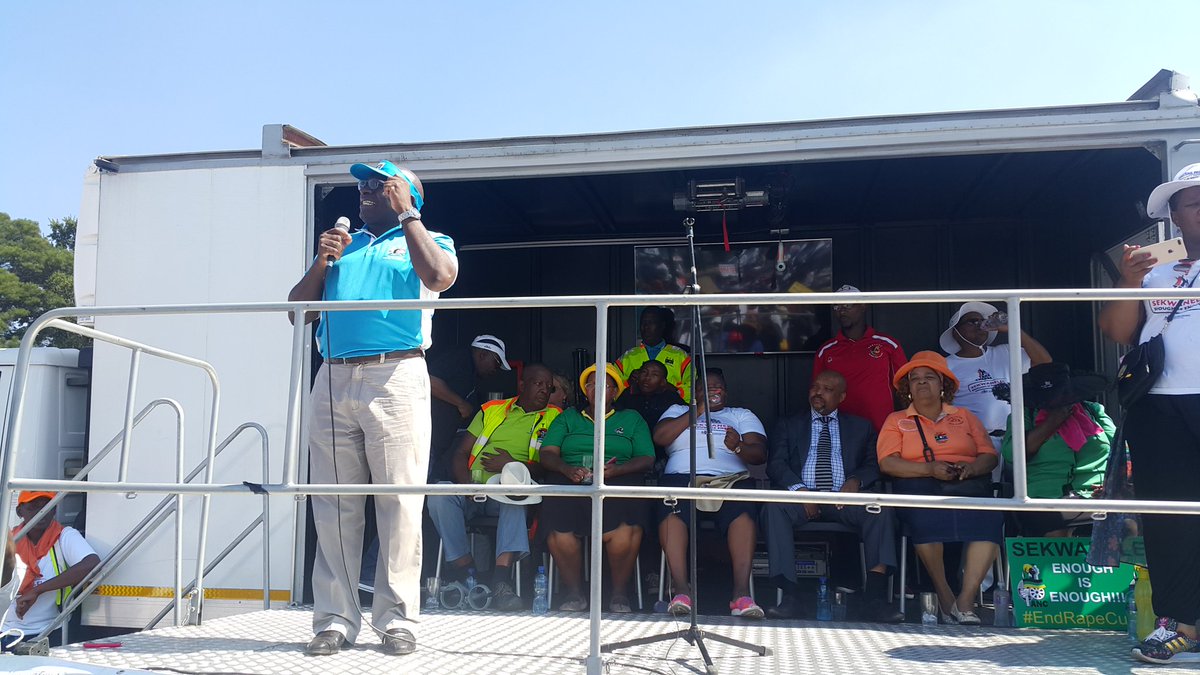 GautengANC's tweet photo. The National Taxi Association has committed to getting the perpetrators of #WhiteQuantum rape. "Asibafuni labantu kumboni yethu yamataxi" https://t.co/D7CArj5cue