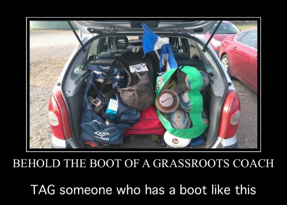 Teamgrassroots_'s tweet image. TAG someone who has a boot like this. 

It's a Grassroots thing, great untill you get to Asda!!