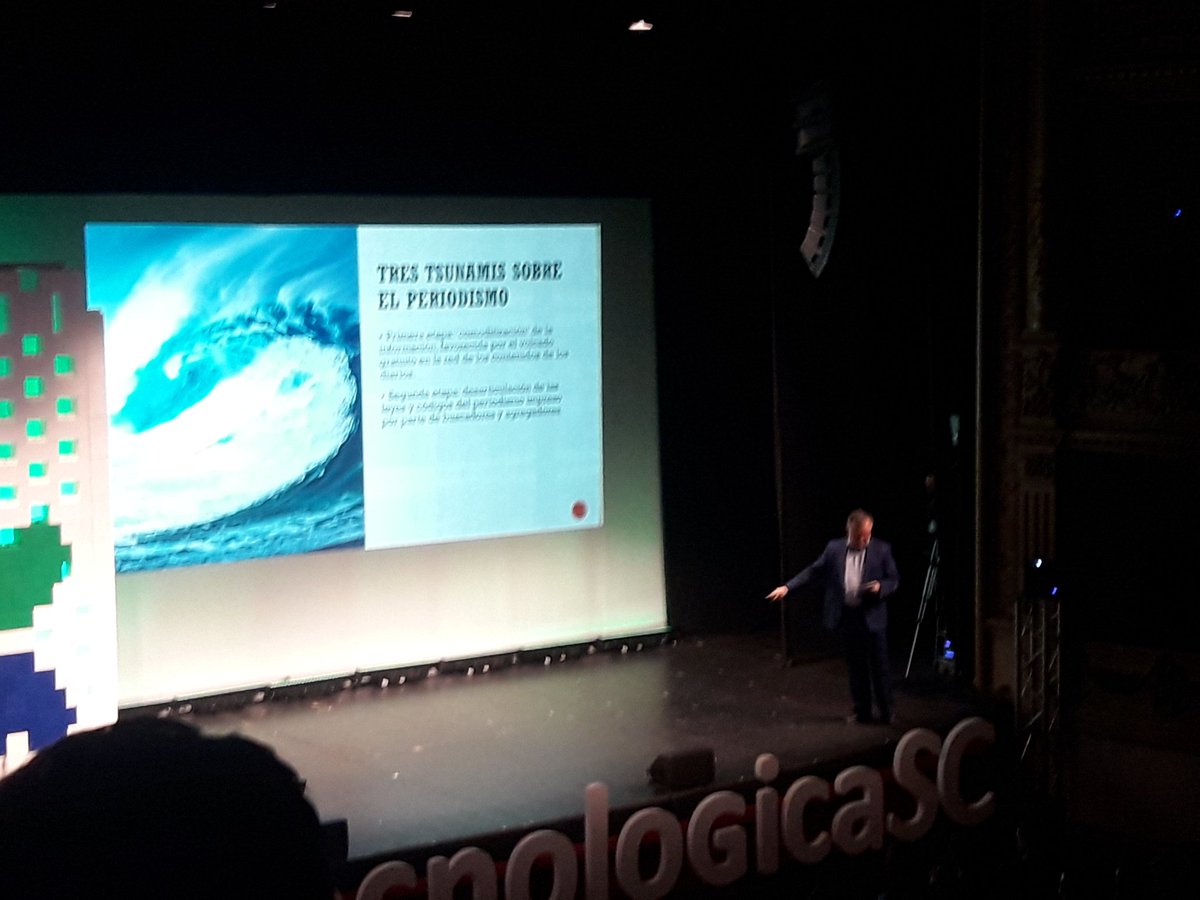 Felipecalvilloe's tweet photo. Clase de historia magistral sobre las empresas periodisticas impartida por @cultrun #TecnologicaSC #uecdigital https://t.co/IwhoNMo6KB