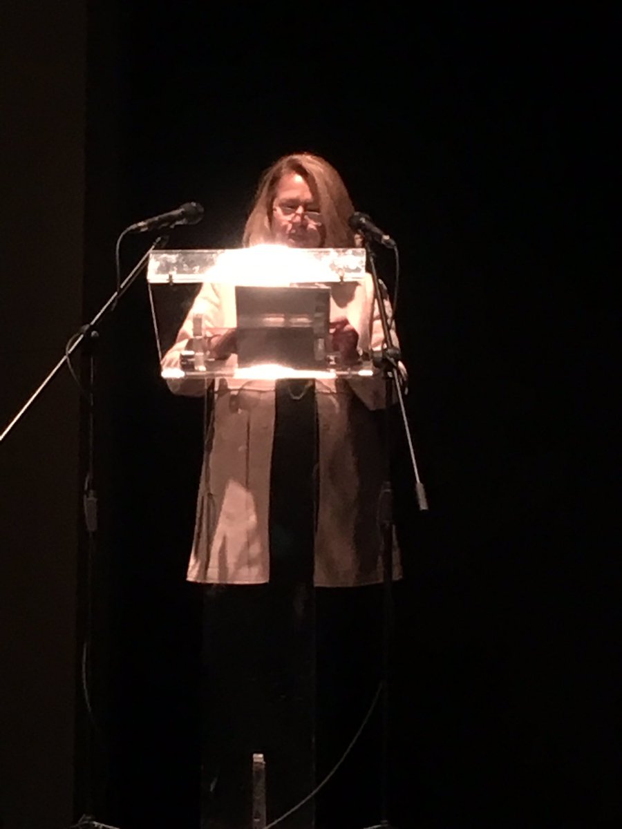 ClemStengel's tweet photo. Cérémonie d'Ouverture de #ICRSC par Maria Das Dores Meira, maire de @munsetubal et Psdte de l'asso des plus belles baie du monde. @Efusnews https://t.co/dMO5GU6xgL