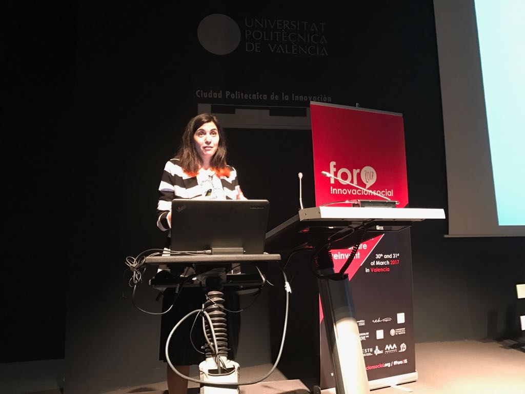 alicia_carpio's tweet photo. Viviendo cada minuto del #FORO3IS! Escuchamos ahora a @yodominguez hablar sobre #arte como herramienta para el #cambiosocial. @JOVESOLIDES https://t.co/36zgIa3fFd