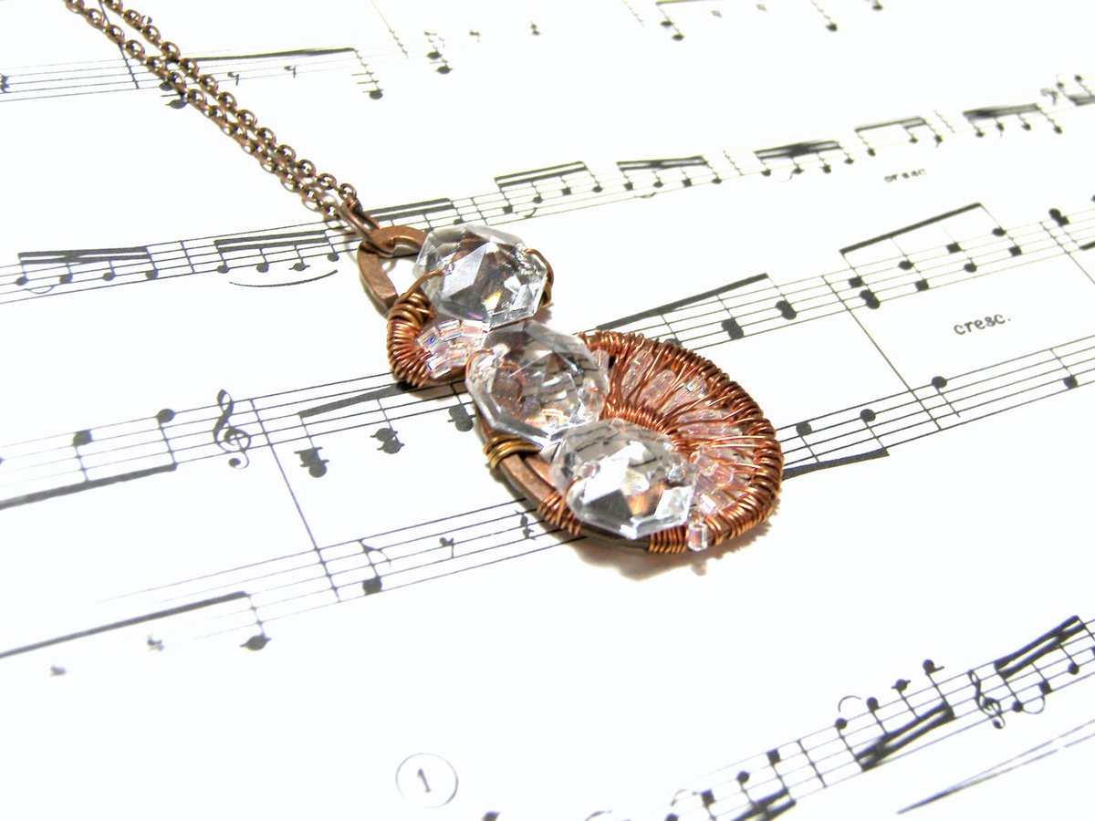 lunaessence's tweet image. Crystal Pendant Metaphysical Pendant Spiritual Jewelry Gift Idea… etsy.me/2mcA2Nq #LunaEssence #CopperScroll