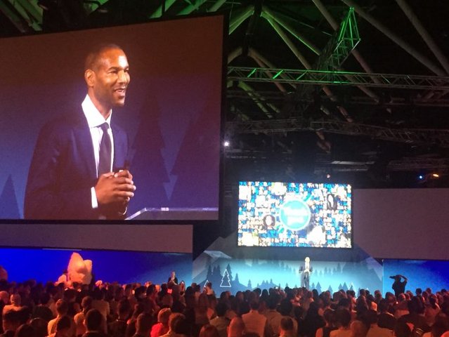 StrattonEdweena's tweet photo. When governments fail on #equality, can big businesses step up? @tony_prophet via @WomensAgenda https://t.co/212JUUsjiR https://t.co/p78h9CS9yD