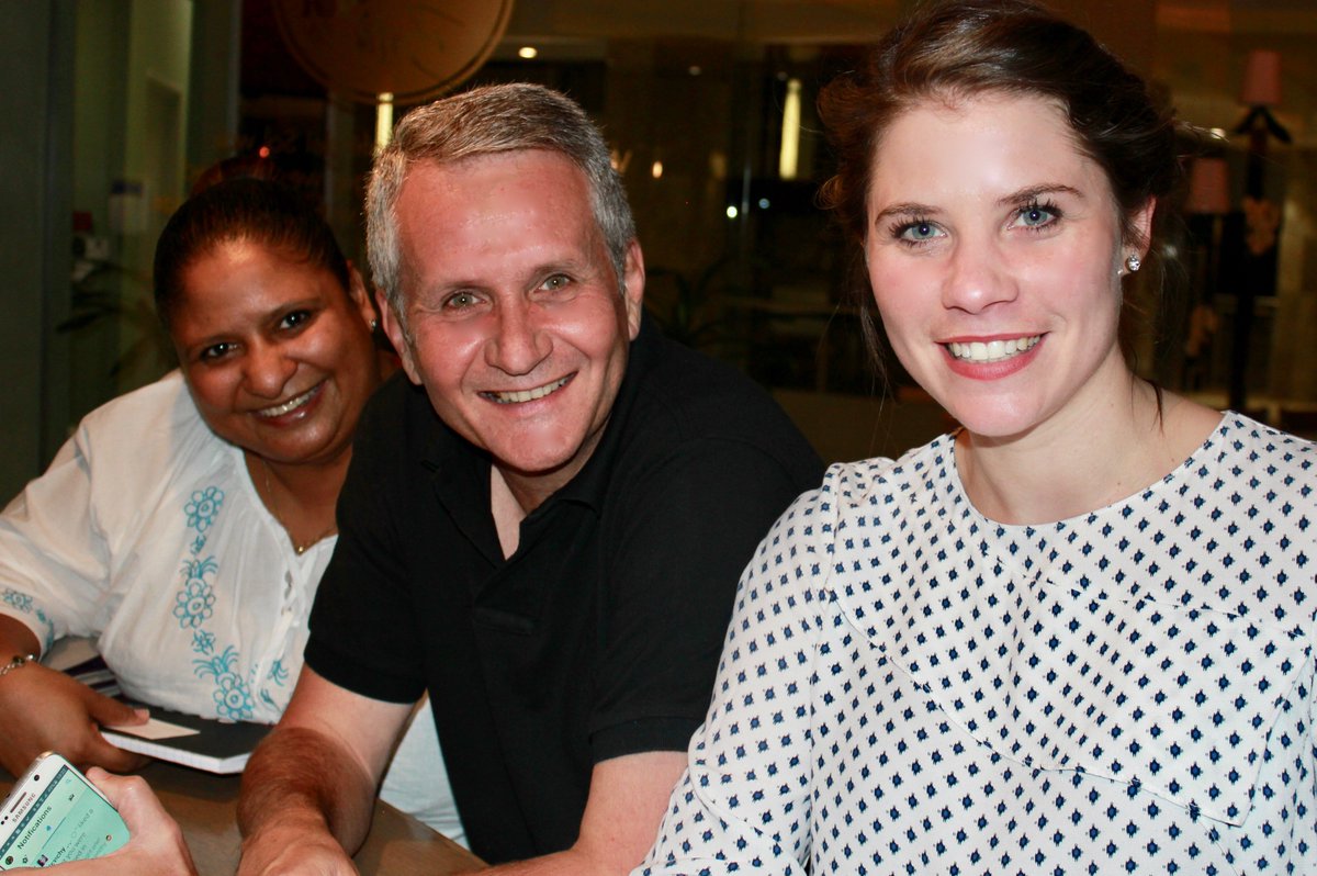 LaurasWorldza's tweet photo. What a superb evening thanks to @JoziStyle & @CafeDelSol1 last night! #jozistylecooks #anyonecancook #CafeDelSol #LaurasWorld https://t.co/GQ074rgc9y