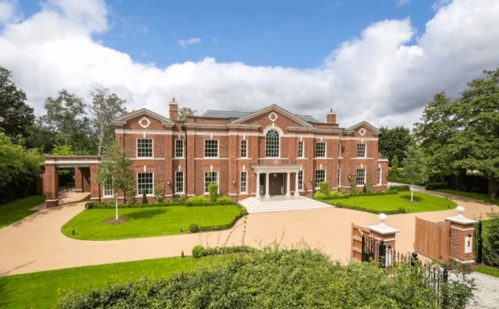 SOLD: Kings-Chase.com "arguably the finest brand new house ever built in Oxshott" £11.25M