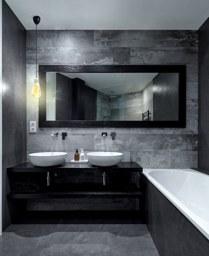 MycanaryLight's tweet photo. For fabulous inspiration, check out these Must-See Luxury Bathrooms. https://t.co/GSCUK64b41 https://t.co/NpPLg2jze9