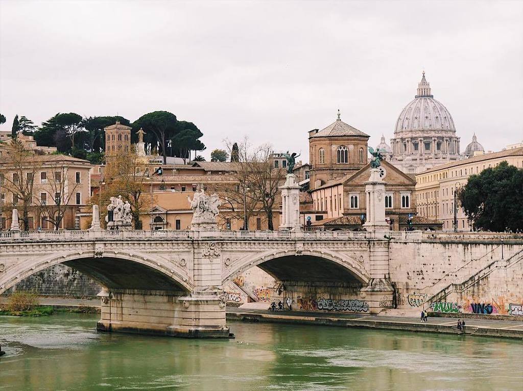 augoutdemma's tweet photo. Se balader le long de l'eau à Rome ❤️ #roman#Rome #italie #italia #italy #igersroma #igersitalia #weekend #citytri… https://t.co/8xgfwvhbrJ https://t.co/nNUWRT0GS1