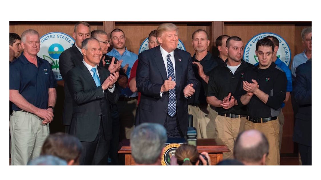 FranFerrante's tweet photo. Perché nonostante smantellamento politiche di #Obama si #climatechange , #Trump non uscirà da #ParisAgreement  https://t.co/Bg2XCjAEuX https://t.co/9TdXP38TLD