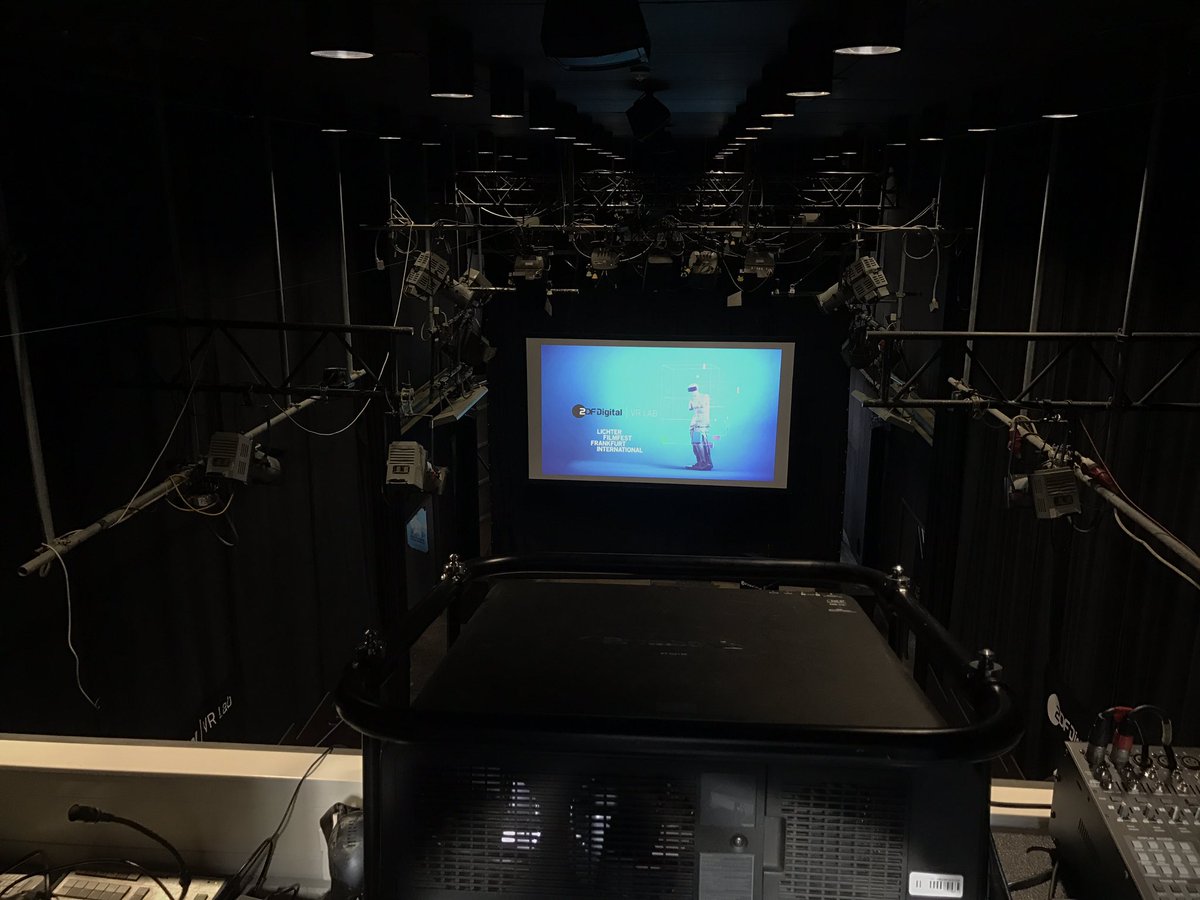 DigitalVRLab's tweet photo. Let's go...#digitalvrlab #lichterfilmfest https://t.co/zrlT3LEVhY