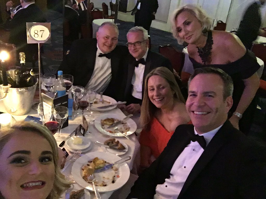 amy_TRM_'s tweet photo. @digitalmortgage #togeather. #therightfamily @AIGLifeUK @Nick__Erskine @Amanda_AT @landc hardest photo of my life https://t.co/RZbswjJHZj