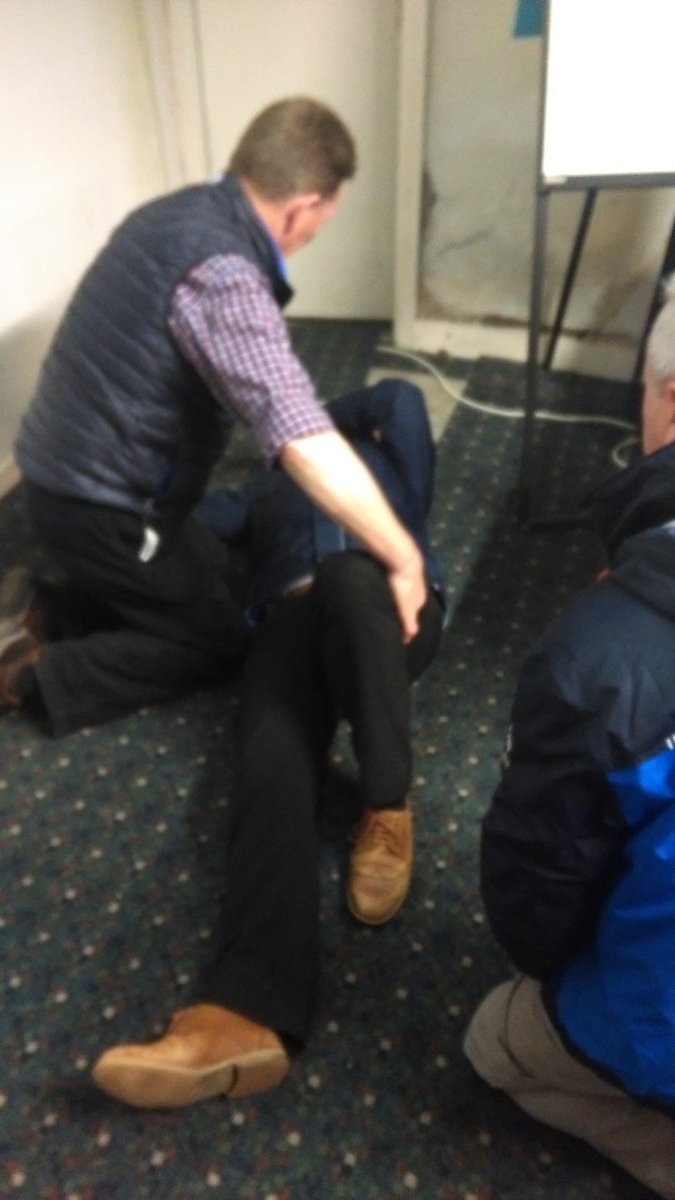 11 <a href="/ScammondenWSC/">SWSC</a> members are now First Aid trained: facebook.com/Scammonden-Wat…