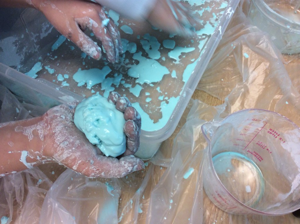 Learning to make goop !