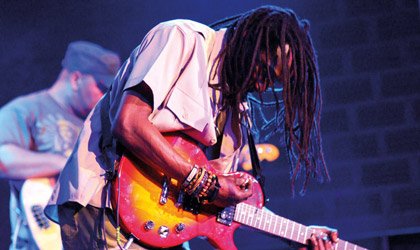 We have a winner!
Andy, enjoy your night at Legend – The Music of Bob Marley on Saturday night
#epsomplayhouse #bobmarley