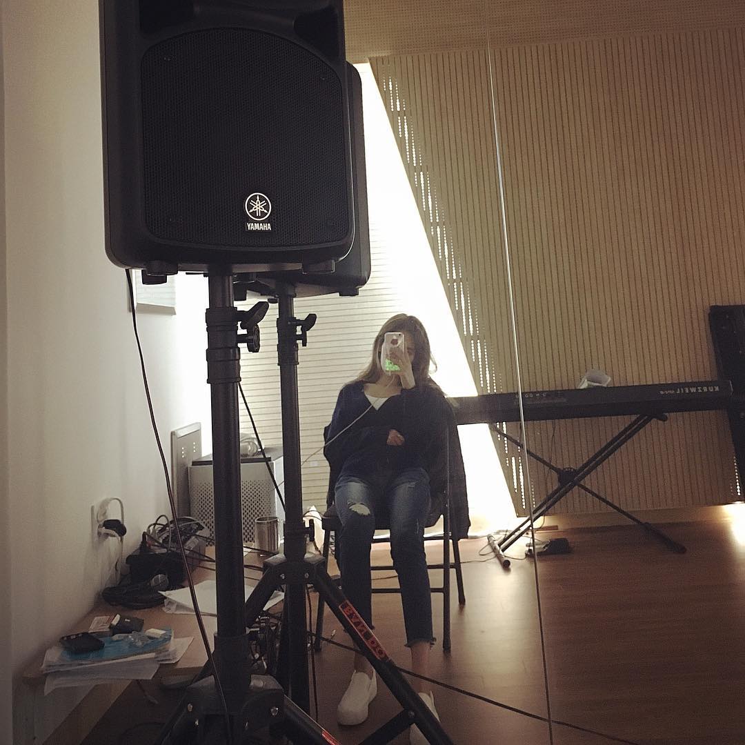 GLAM_twt's tweet photo. 170330 jiyeon (heylucycutie) instagram update ♡•° #글램 #glam #박지연 #지연 #루시
https://t.co/K4qP5HqjeF https://t.co/YodK2F63nU