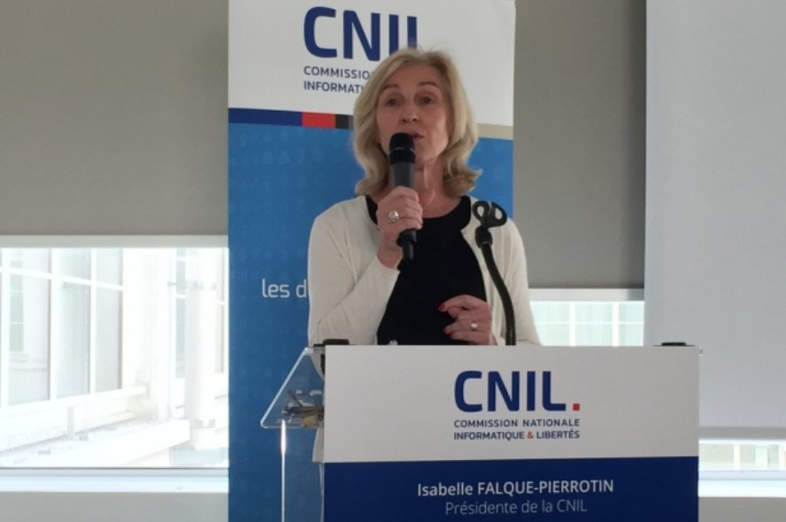 almond_eu's tweet photo. #Donnéespersonnelles: de quoi se plaignent les Français? @CNIL https://t.co/GUokFT4yxU https://t.co/fM1ICszX7W
