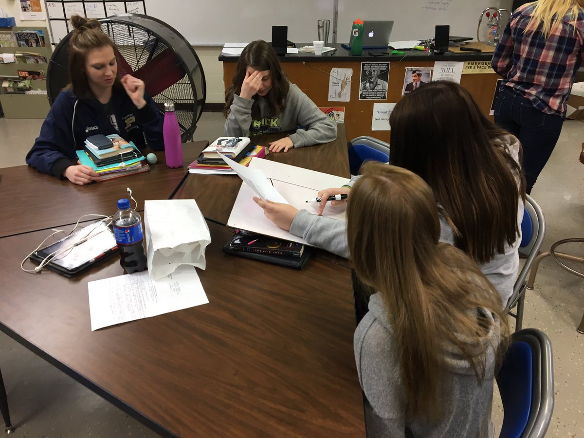 suchsland325's tweet photo. Who will win the compost bin design challenge? #PHSenviro https://t.co/9C2yc9gsd5