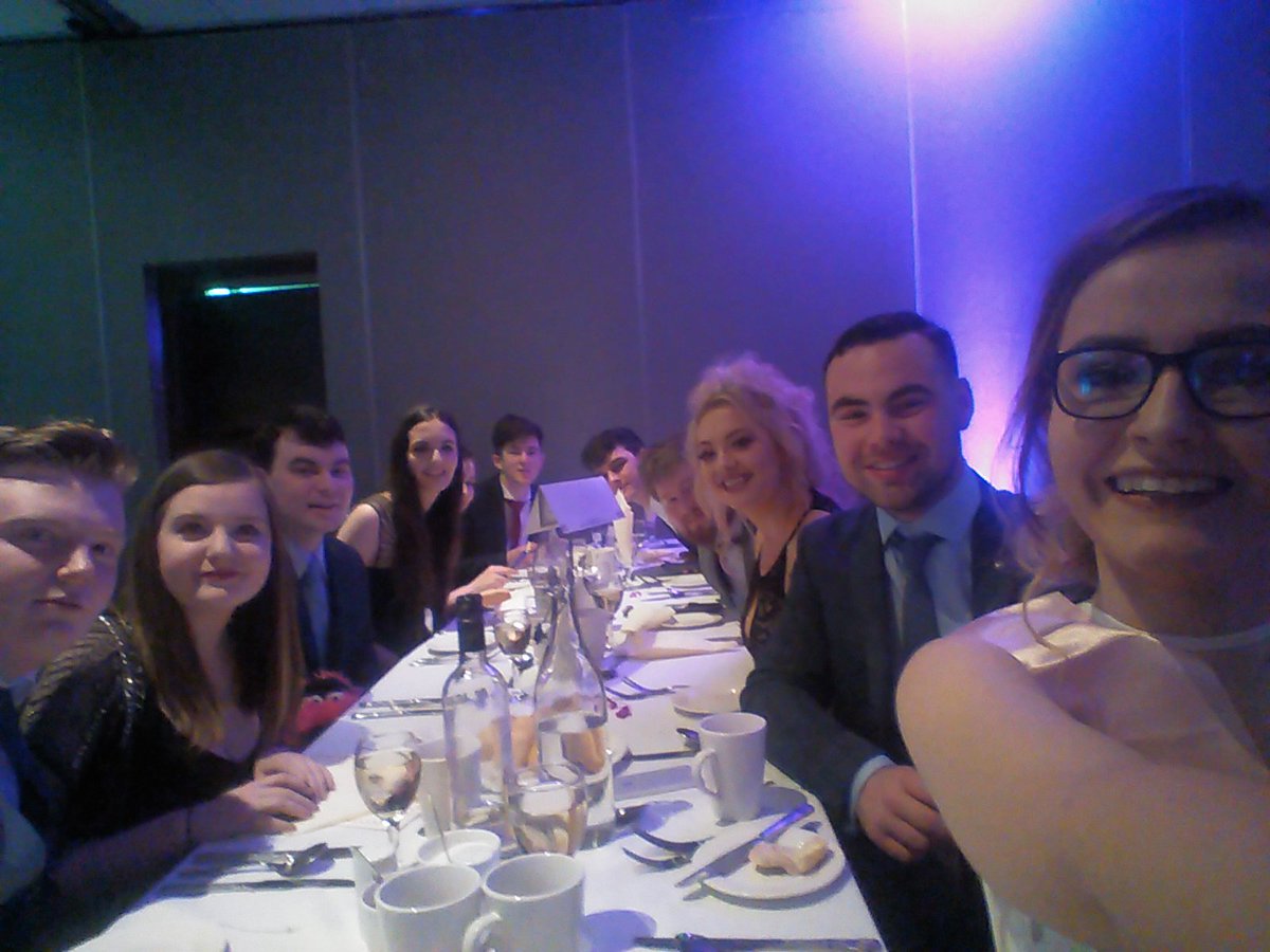 lauren_hayde's tweet photo. As I leave my 2nd congress I couldn't be more prouder of our delegation! The friendships made this week will be for life ❤ #MuchGrá #USI17 https://t.co/rHQRlMRXBQ