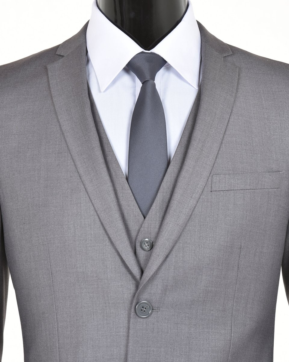 fabios_menswear's tweet photo. Sharp looks for all types of men. Dress to impress at Fabio's Menswear. #fabios #sharplooks https://t.co/HWefQyW4oh
