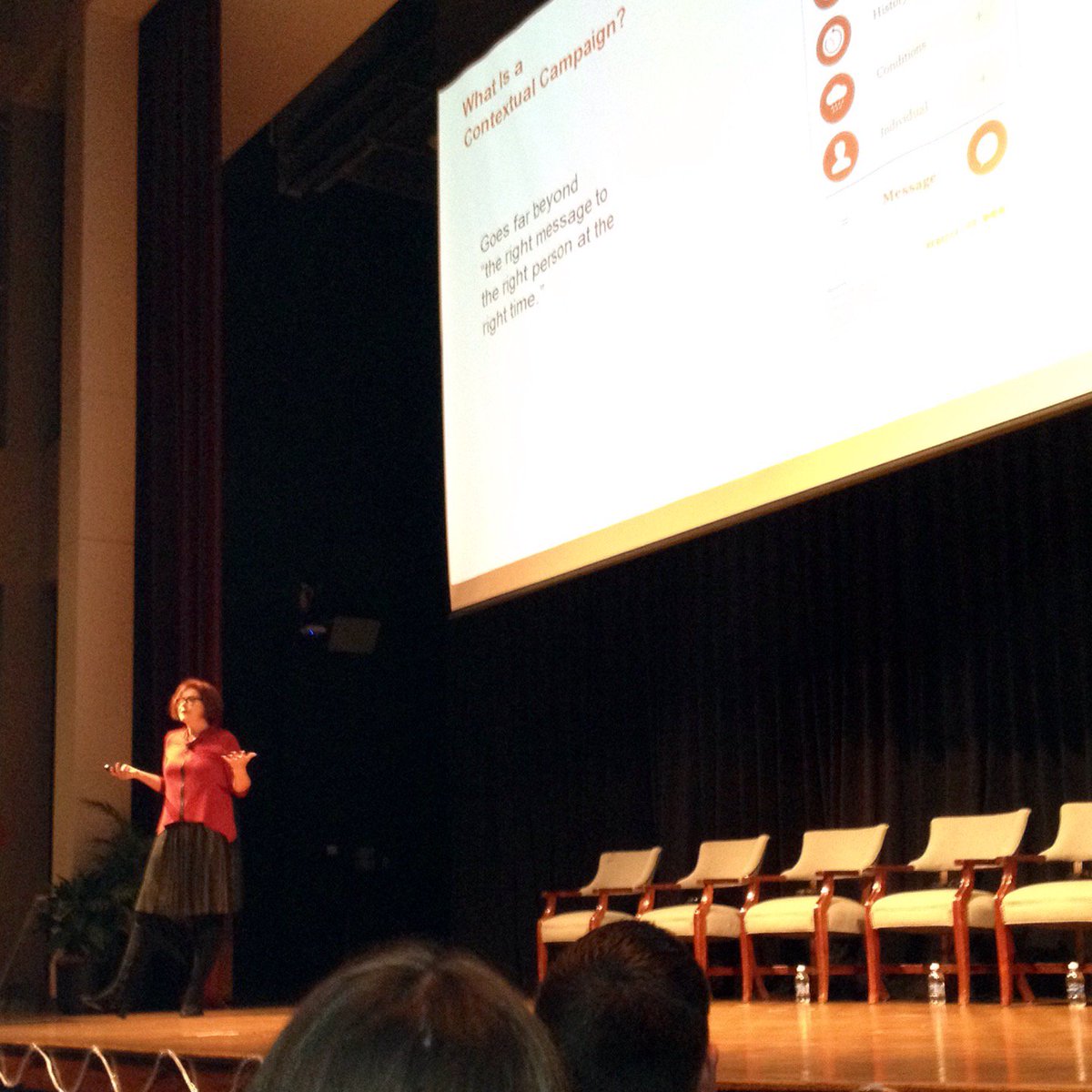 LAXgirl's tweet image. First up: Content. Consistency. Context. #ContextualContent #MUISS #MUDigital swarmapp.com/c/0qyokKtnCut