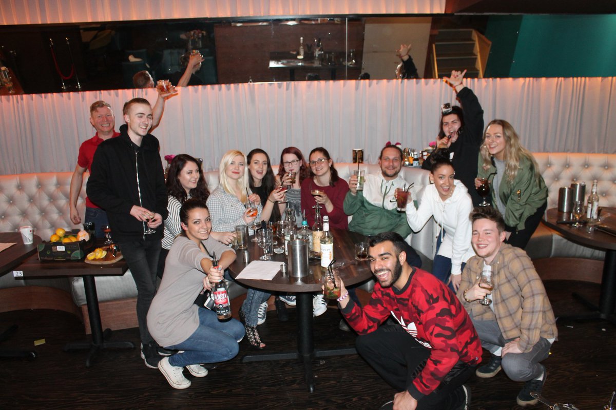 Great cocktail team building masterclass <a href="/SaltboxBar/">Saltbox Bar</a> thanks all that attended!
#shakethespirit #saltboxbar #cocktails #cocktail #masterclass