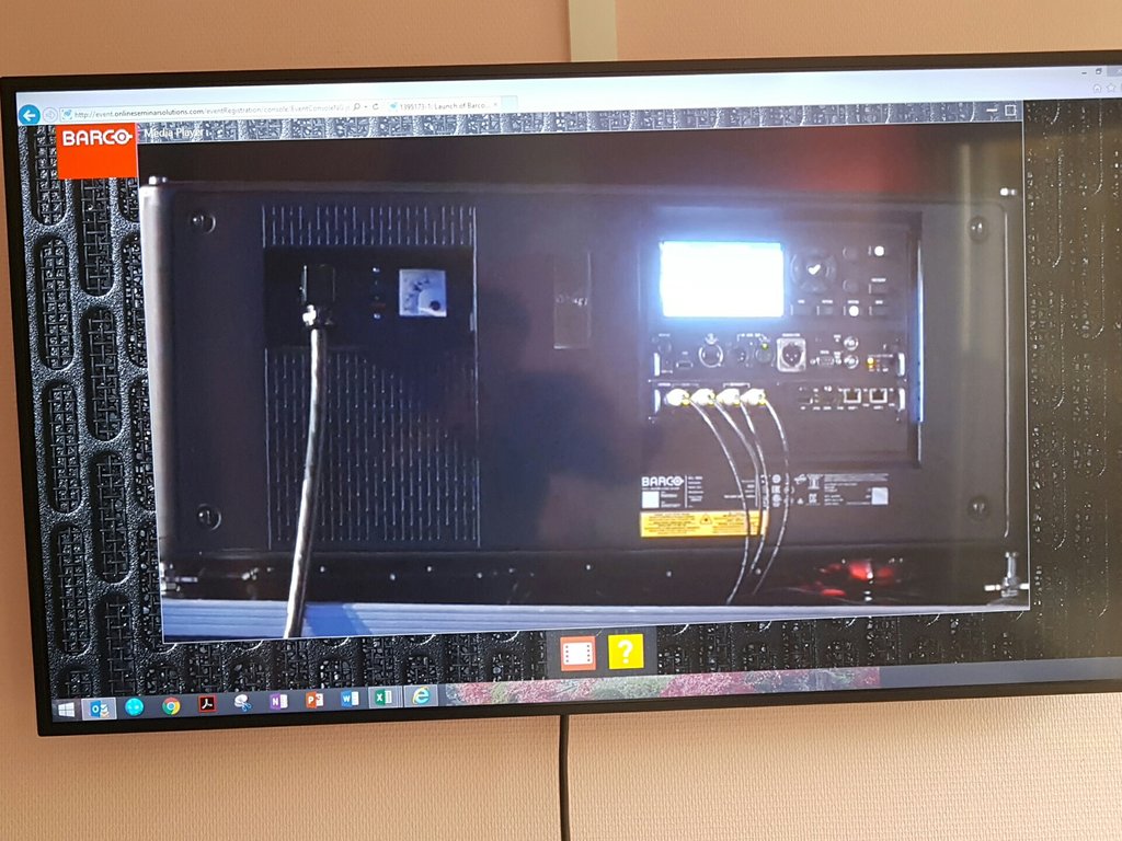 RaphaelSIDEV's tweet photo. #UDX launch conference @barco https://t.co/BDPxWcDoaf