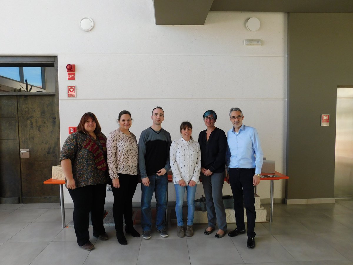Lanzaranda2016's tweet photo. Ayer el equipo se acercó a las instalaciones de #Grupo Gerardo de la Calle, en #Aranda

Blog 🔽
https://t.co/2ANuv8NPi3

@Lanzaderas_EES https://t.co/m0DHAhiENa