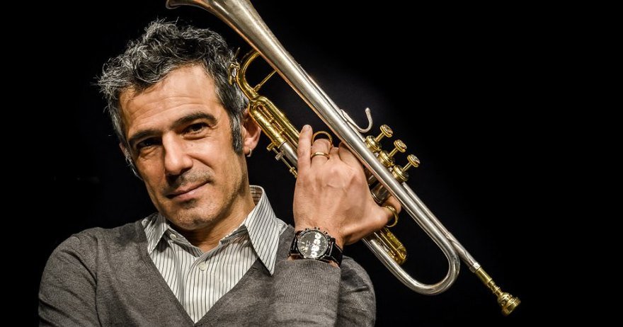 Paolo Fresu y Daniele Di Bonaventura
Casino L´Aliança Poblenou, Barcelona 
09-may 
Duración
90 minutos 
Horario(s) evento
21:00h