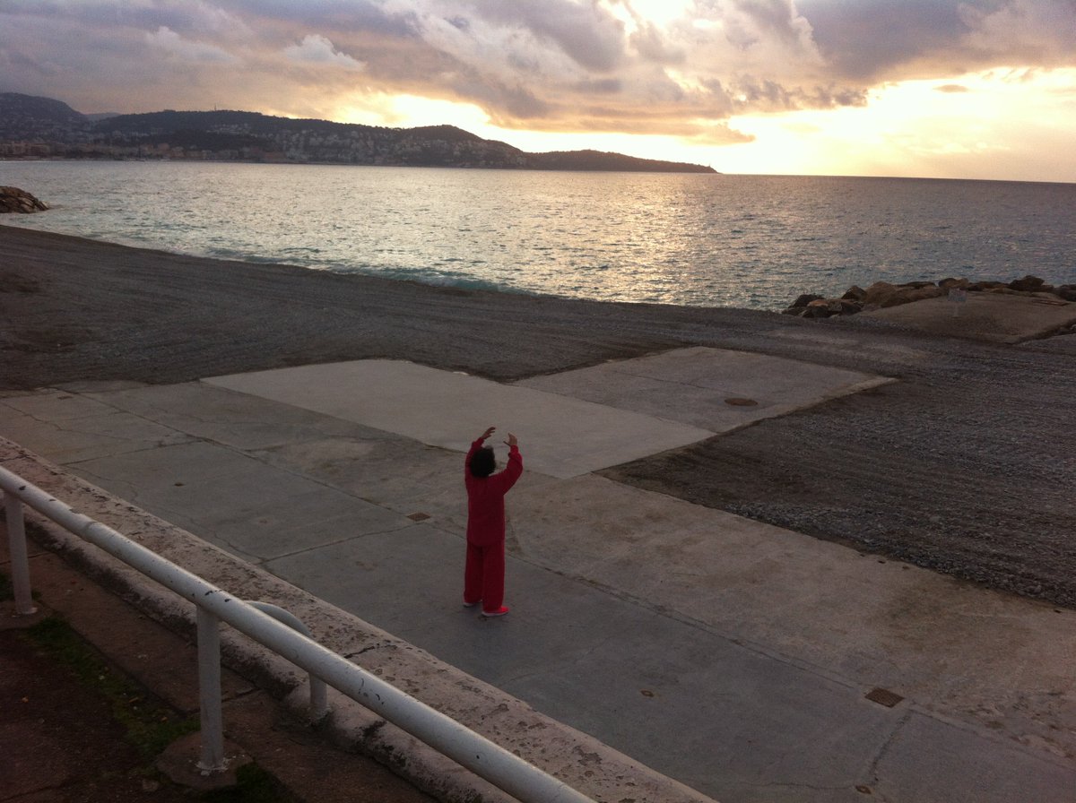14theProm's tweet photo. #14theProm says start your day with a little Prom #zen #fitness #IloveNice #nice2017 #Nice_Tourisme #CotedAzurNow #VilledeNice https://t.co/vw61FIdSzH