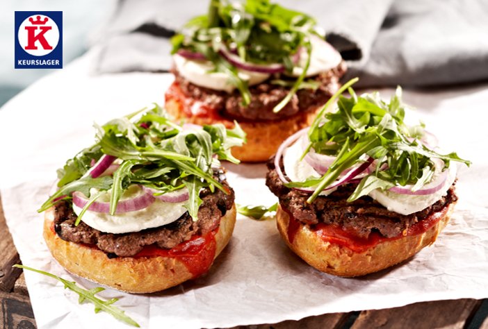 Keurslager's tweet image. Deze week lekker #BBQ-en? Leuk om je eigen Italiaanse #hamburgers te maken! Bekijk het #recept en het filmpje: bit.ly/2nCN7PB