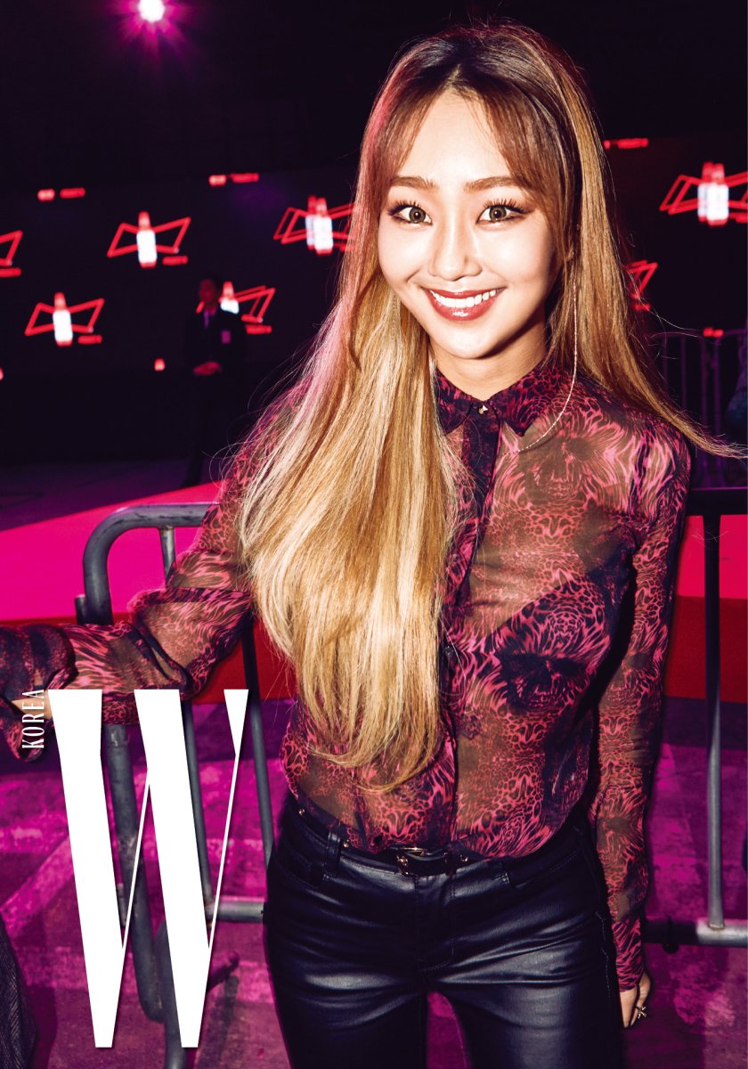 DAPMODELS_TH's tweet photo. HYORIN | 99percentis x 10 corsocomoseoul #bajowoo #10corsocomoseoul #99percentis #punkinbritain #steelface #PunkIPA #내맘대로 #ournation https://t.co/iIbfGG4hds