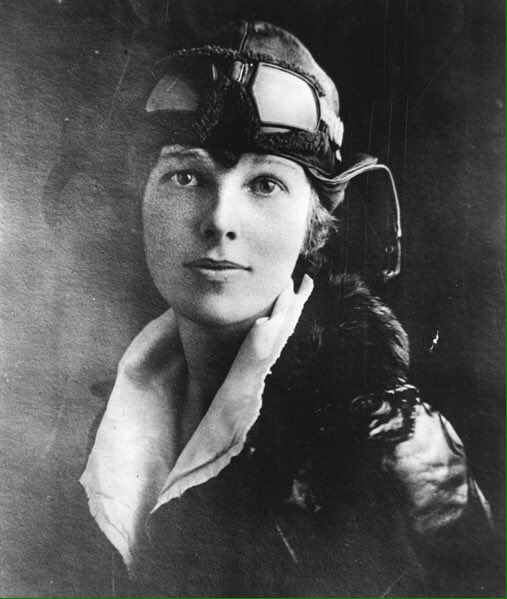 JCMovingPicture's tweet photo. Aviatrix #AmeliaEarhart (c.1930) https://t.co/tfvFffxNMc