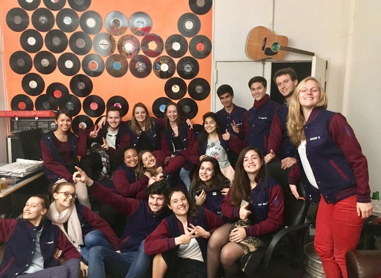Remise de teddy #HECAlumni <a href="/HEC_Digital/">HEC Digital</a>
