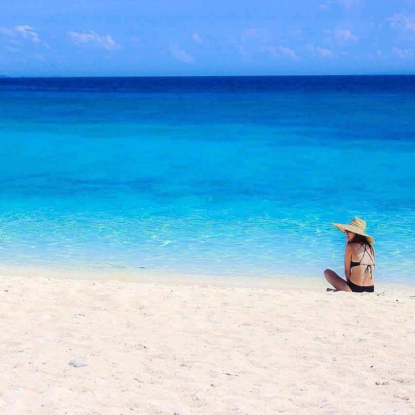 juliantoinette_'s tweet photo. Never forget to relax and enjoy life. Relieving stress is part of caring for yourself! 🕶️☀️🌊 #sparkitph #KeepWalkingPH https://t.co/Za69fohIXe