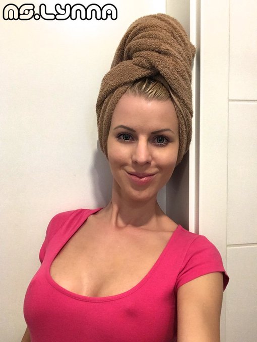 Lazy day today :-) https://t.co/EBNGnkWI3Y<a href="/tag/camgirl"class="tags"><span>#camgirl</span></a><a href="/tag/skype"class="tags"><span>#skype</span></a>