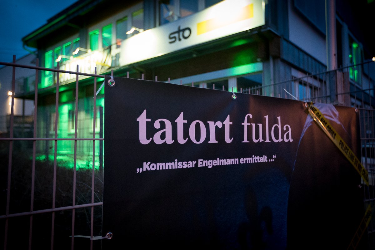 Tatort Lesung bei uns im Büro.
facebook.com/stillworks/pos…

#tatort #lesung #fulda #werbeagentur #agency #crimescene #reading