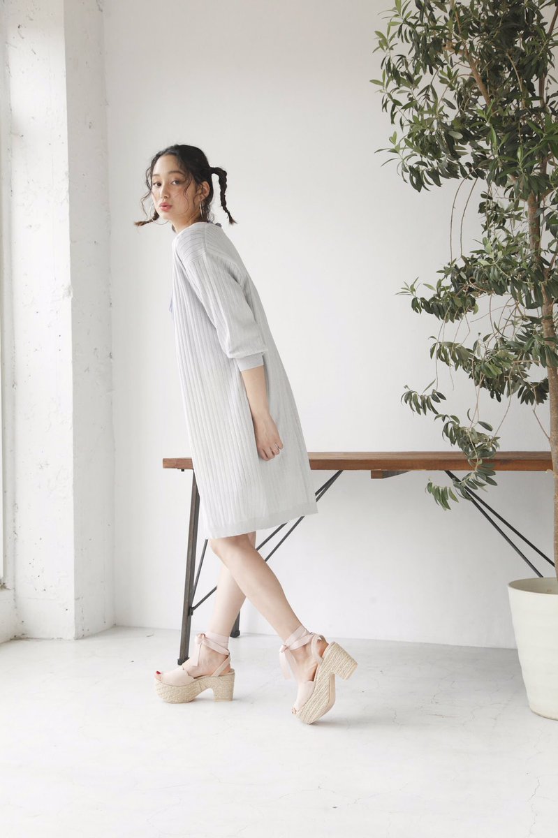 Nice Claup ナイスクラップ 入荷情報 これからの季節 重宝すること間違いなしなロングカーディガン ぽわんとした適度な袖のボリュームがトレンド感をプラス 3900 T Co Ocrcetwurs 札幌パセオ 鹿児島山形屋 小倉アミュ 博多