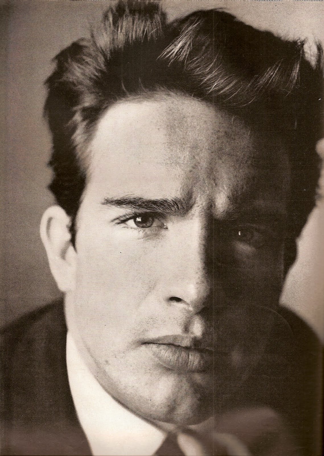 Happy Birthday, Warren Beatty! Born 30 March 1937 in Richmond, Virginia 