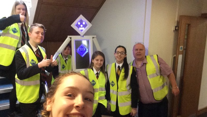 stuartcarter156's tweet photo. @VEKA_plc Schools visit selfie @Shuttle_College #profilepete https://t.co/0PZ3afcqbS